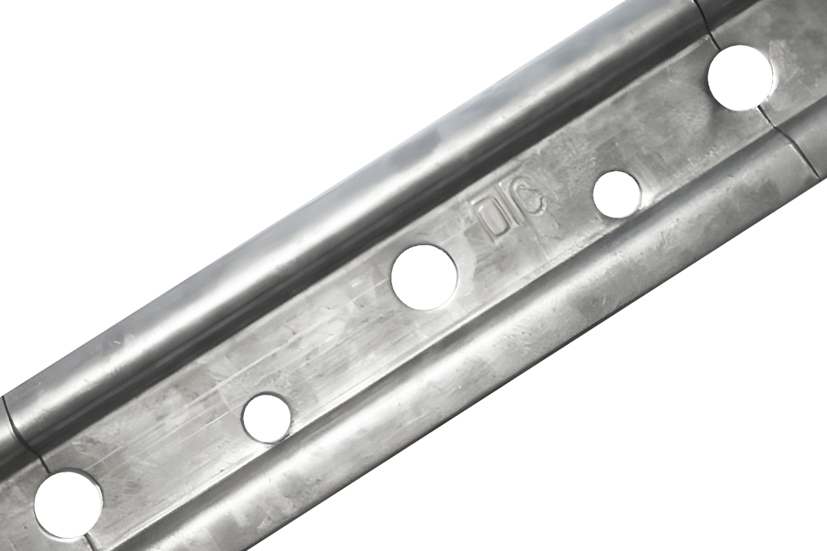 Крепежная полоса анодированная для навесов 2 м *33 мм (толщина 1,5 мм)